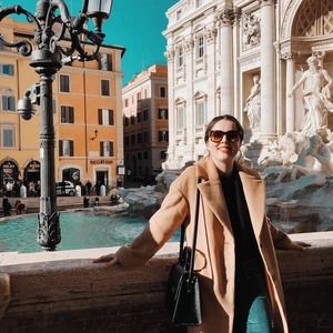 Meet your Posher, Michaela